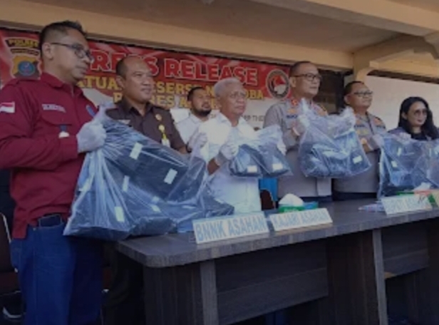 Polisi Gagalkan Peredaran 50 Kg Sabu, Dua Tersangka Diringkus