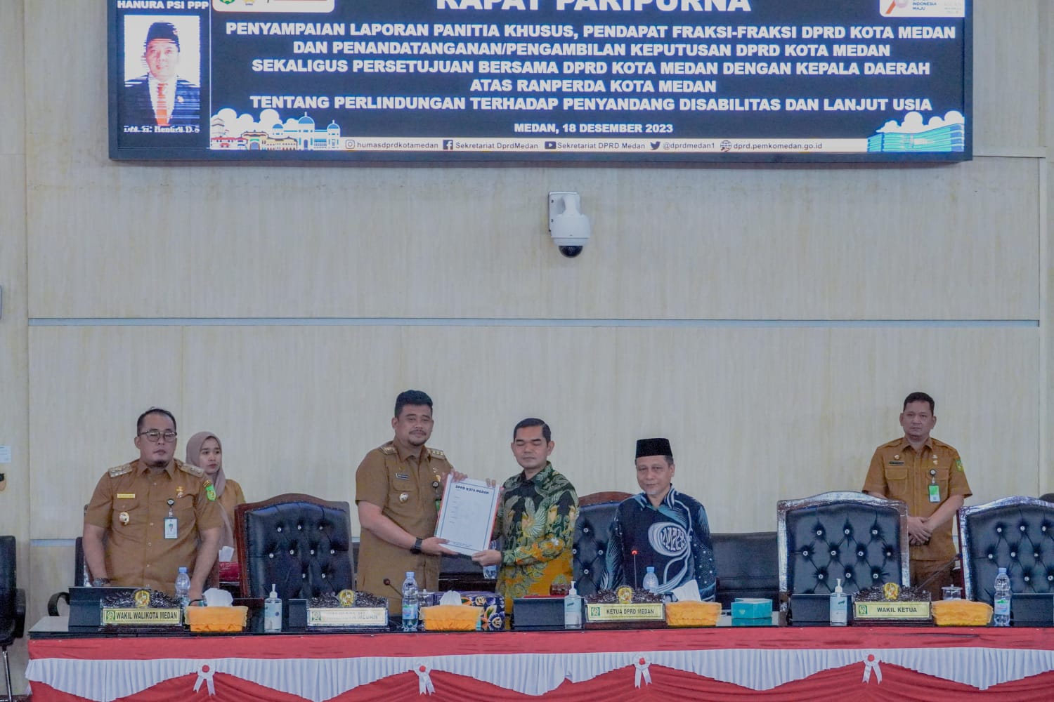 DPRD Dan Pemko Medan Setujui Ranperda Perlindungan Terhadap Penyandang Disabilitas & Lansia