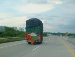 Menhub Batasi Operasional Truk Pada Tiga Hari Libur Nataru, Ini Jadwalnya