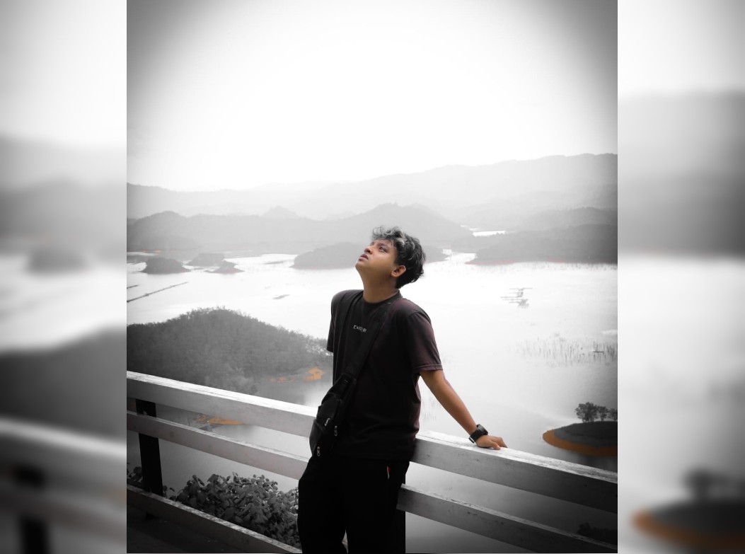 Hairi, Penyanyi Dan Pencipta Lagu Yang Punya Segudang Prestasi