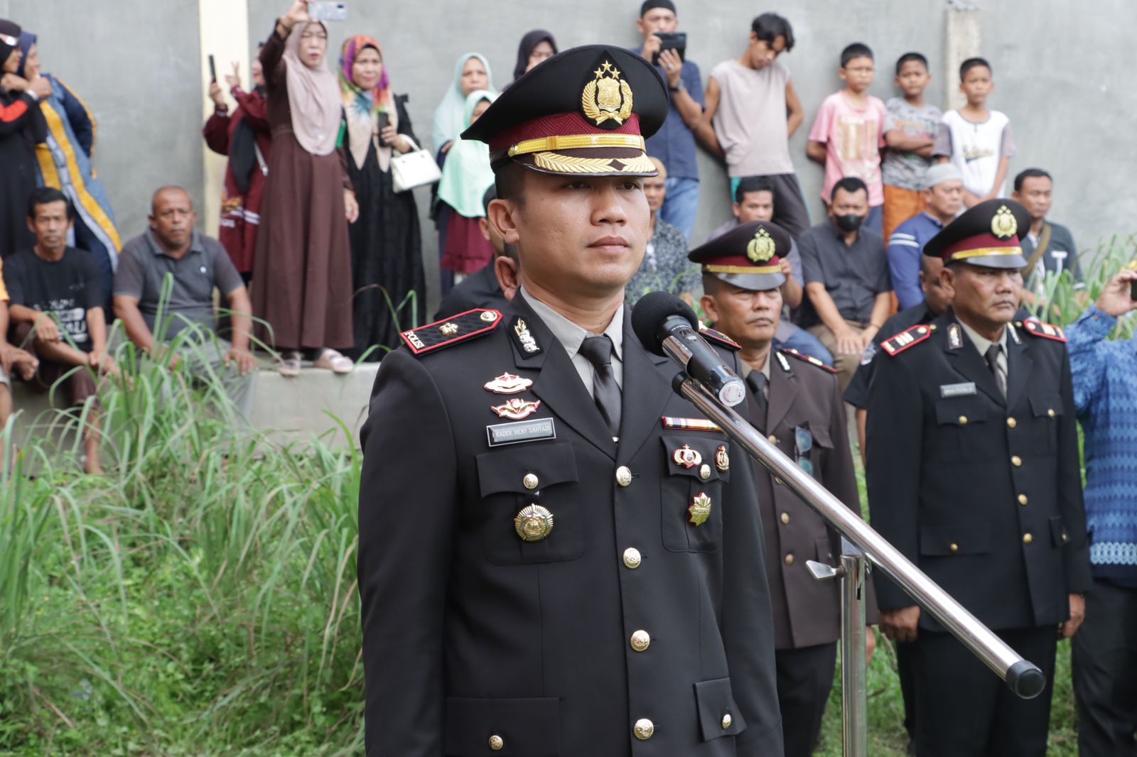 Waka Polres Asahan Pimpin Upacara Pemakaman Aiptu Muhammad Ishak Rambe