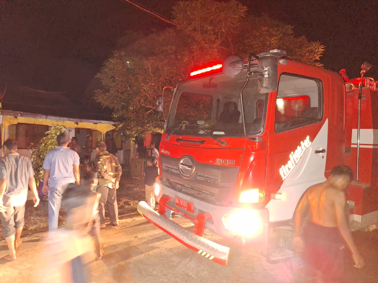 Dua Rumah Karyawan Milik PT BSP Kuala Piasa Hangus Terbakar