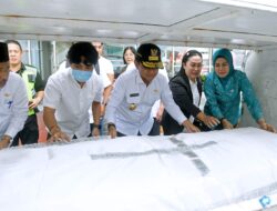 Pj Gubernur Sambut Kedatangan Jenazah Walikota Gunungsitoli di Bandara, Doakan Sanak Keluarga Diberikan Ketabahan