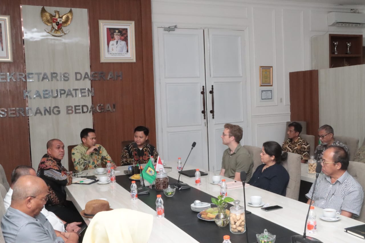 Pemkab Sergai Jajaki Kerja Sama Pengelolaan Air Bersih Dengan Denmark