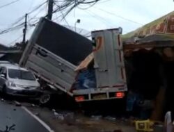 Kecelakaan Beruntun di Jalur Puncak Bogor, 17 Orang Terluka