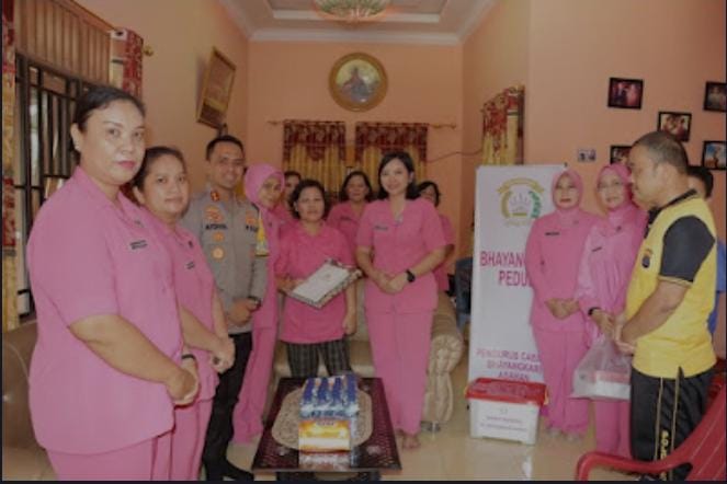 Kapolres Asahan Jenguk Anggota yang Sakit
