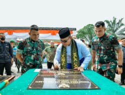 Pj Bupati Batu Bara Teken Prasasti Peresmian Gapura dan Rumah Jaga Yonif 126/KC
