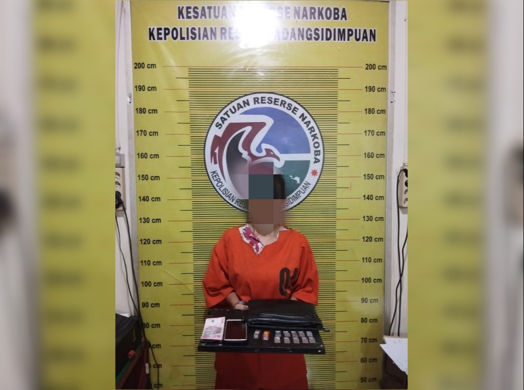 Saat Hendak Transaksi Sabu Ibu Ini Bakal Gak Jadi Lebaran Bareng Keluarga, Diciduk Satresnarkoba Padangsidimpuan
