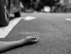 Diduga Lompat dari Lantai 22 Apartemen di Jakut, Satu Keluarga Tewas