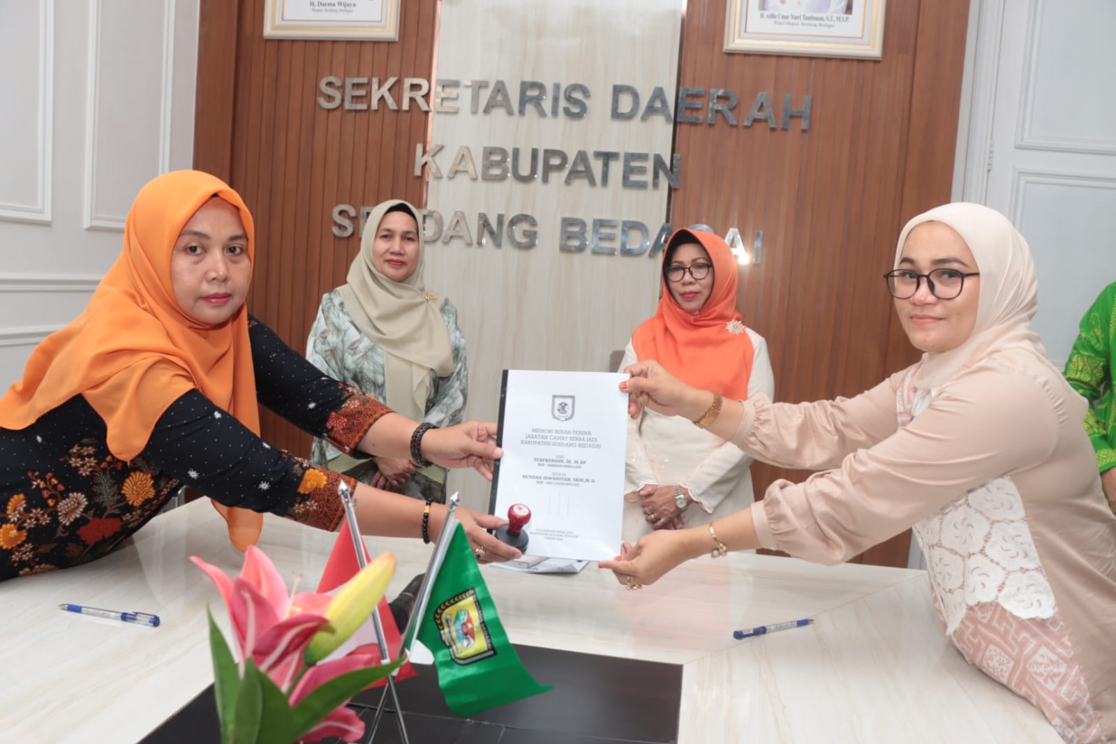 Pemkab Sergai Gelar Sertijab Camat