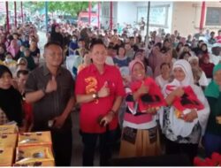 Wong Chun Sen Sosialisasikan Perda Sampah agar Warga Sadar akan Kebersihan Lingkungan