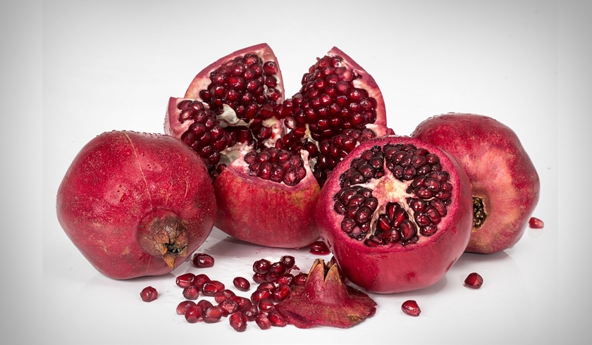 Segar Buat Berbuka Puasa, Ini Lima Manfaat Delima Bagi Kesehatan