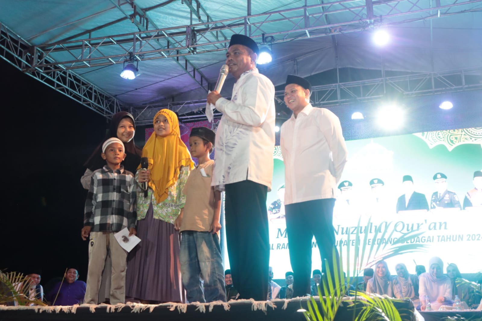 Jelang Peringatan Nuzululqur'an, Bupati dan Wabup Sergai Ajak Umat Islam Berlomba Perbanyak Ibadah