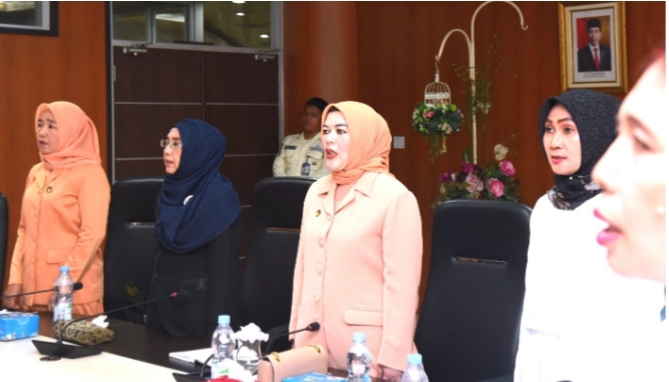 Dharma Wanita Persatuan Sekretariat DPRD Kota Medan Gelar Pertemuan Rutin