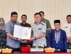 DPRD Medan Serahkan Rekomendasi LKPJ 2023 kepada Wali Kota