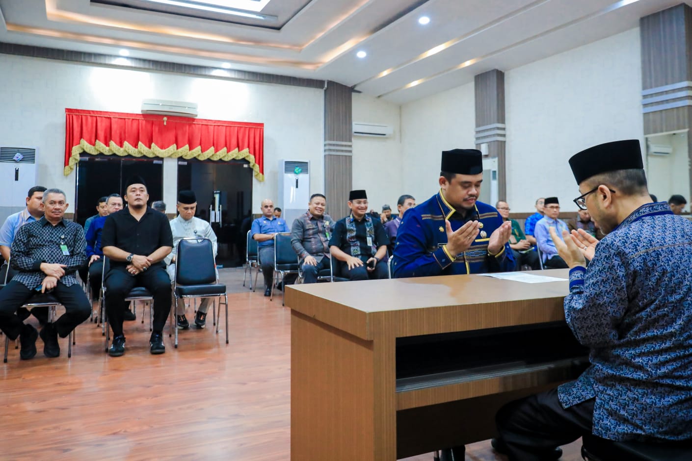 Wali Kota Medan Tunaikan Zakat Mal