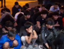 Polisi Amankan Puluhan Remaja Bermotor