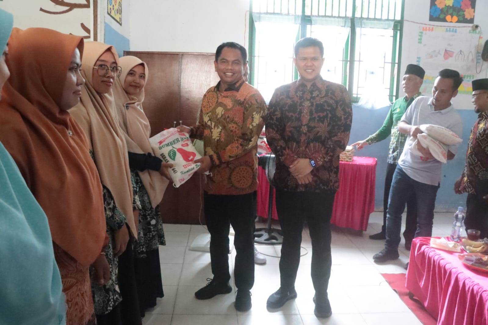 Bupati dan Wabup Sergai Hadiri Silaturahmi Lebaran Muhammadiyah 1 Bupati dan Wabup Sergai Hadiri Silaturahmi Lebaran Muhammadiyah
