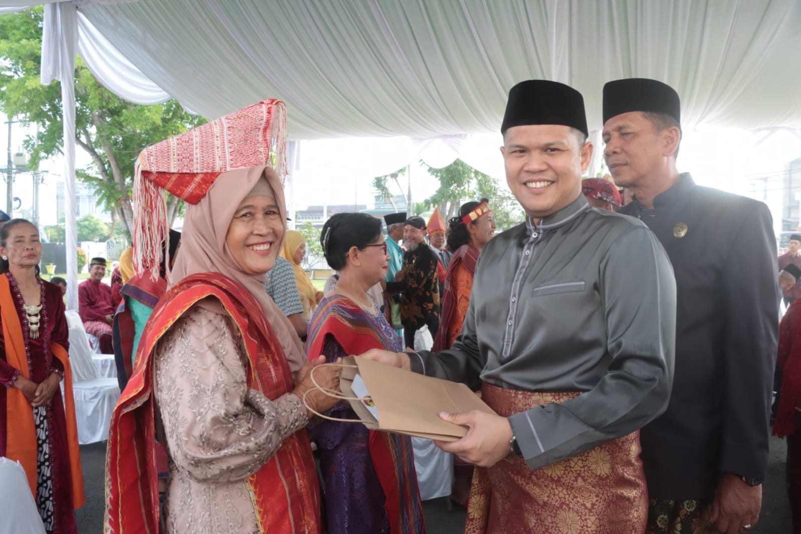 Pemkab Sergai Peringati Hardiknas 2024, Begini Arahan Mendikbudristek 1 Pemkab Sergai Peringati Hardiknas 2024, Begini Arahan Mendikbudristek