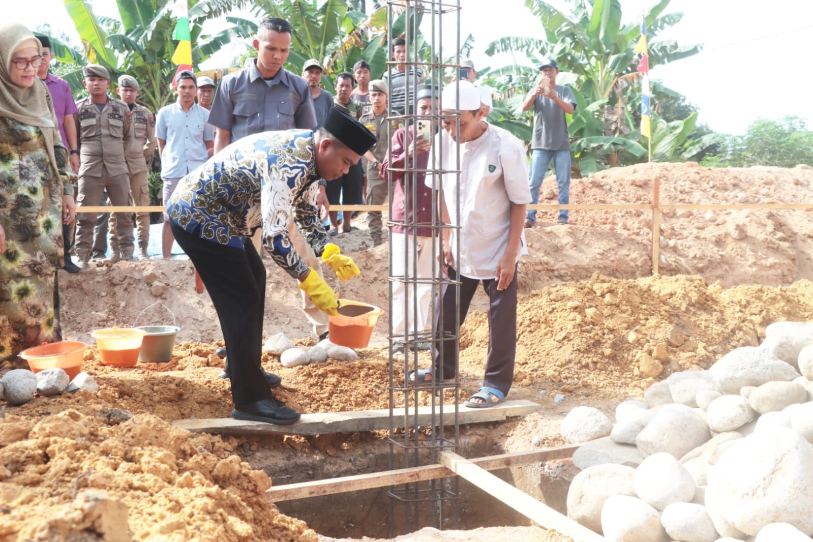 Bupati Sergai Apresiasi Warga Bangun Masjid Nurusalam 1 Bupati Sergai Apresiasi Warga Bangun Masjid Nurusalam