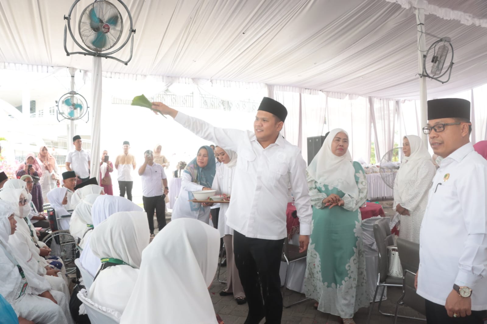 322 Calhaj Sergai Ditepungtawari