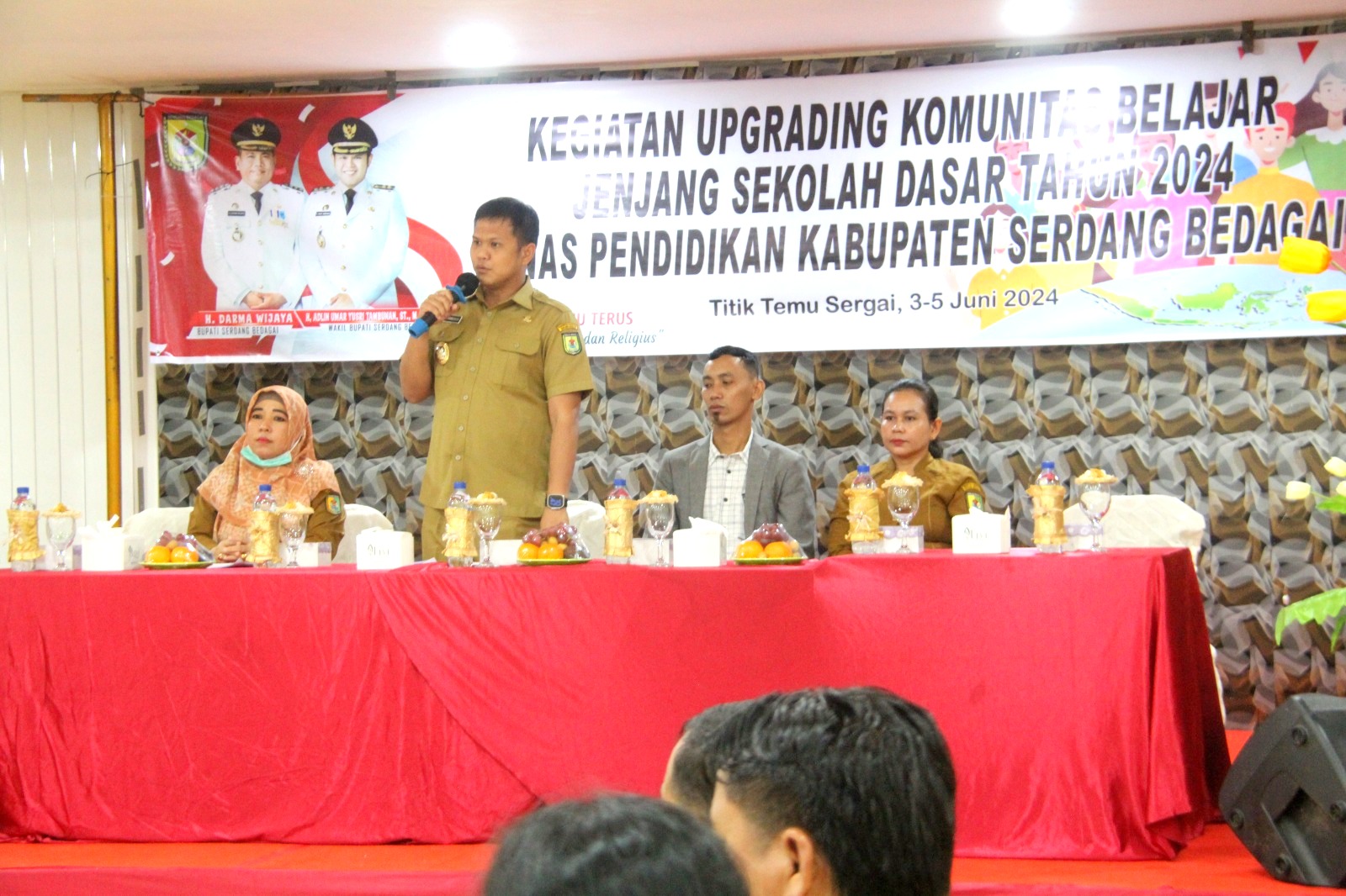 Wabup Sergai Buka Kegiatan Upgrading Komunitas Belajar 1 Wabup Sergai Buka Kegiatan Upgrading Komunitas Belajar