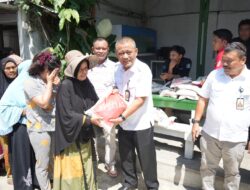 Pemko Medan Apresiasi EcoFriendly Board & Jestham yang Bagikan 2.000 Karung Beras ke Warga