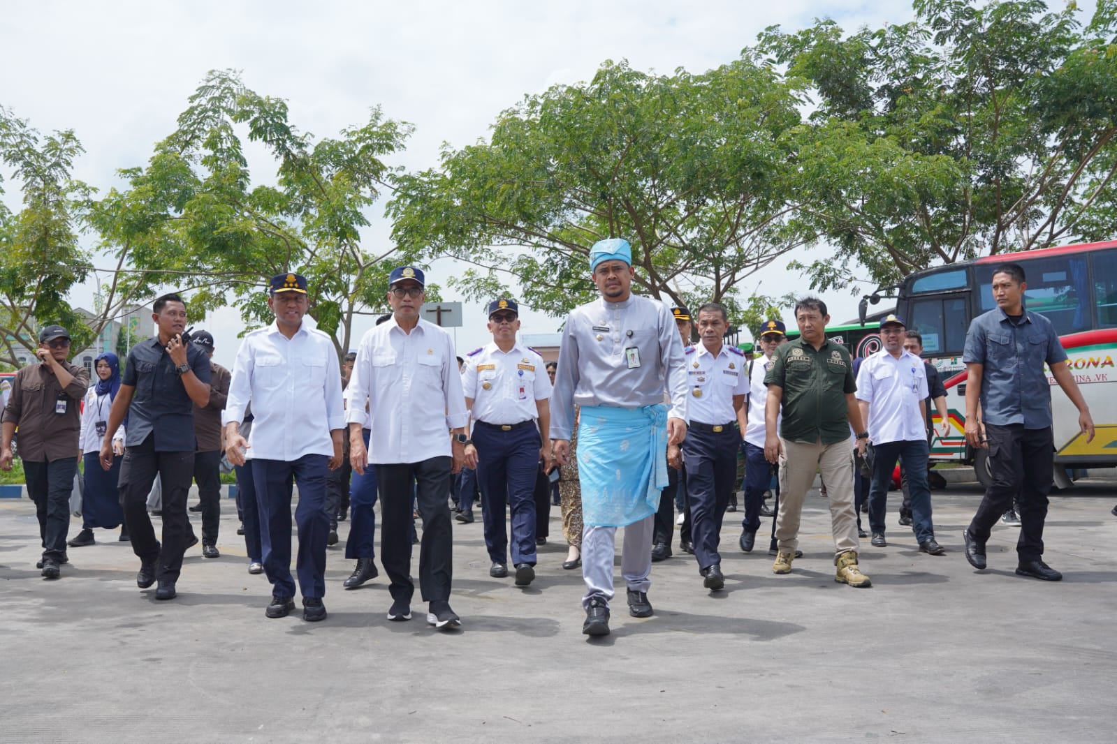 Tinjau Terminal Amplas, Menhub Evaluasi Pinjaman Rp1,8 T