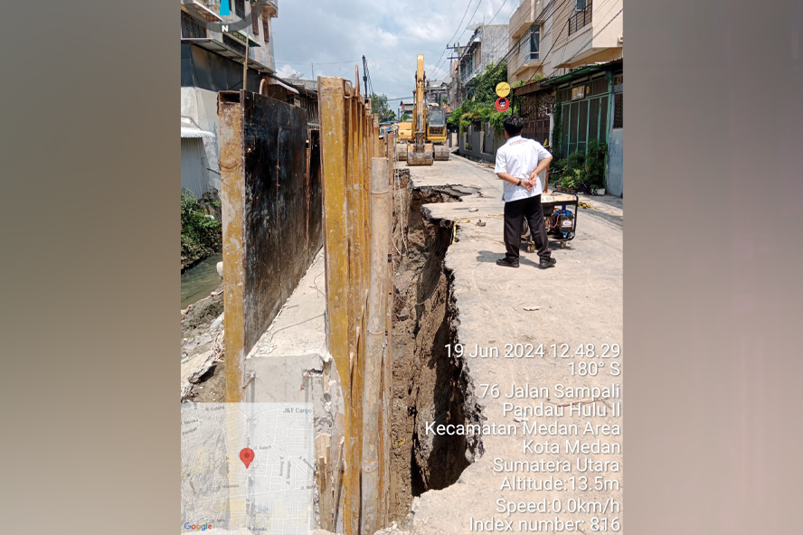 Longsor di Jalan Sampali Sudah Ditangani