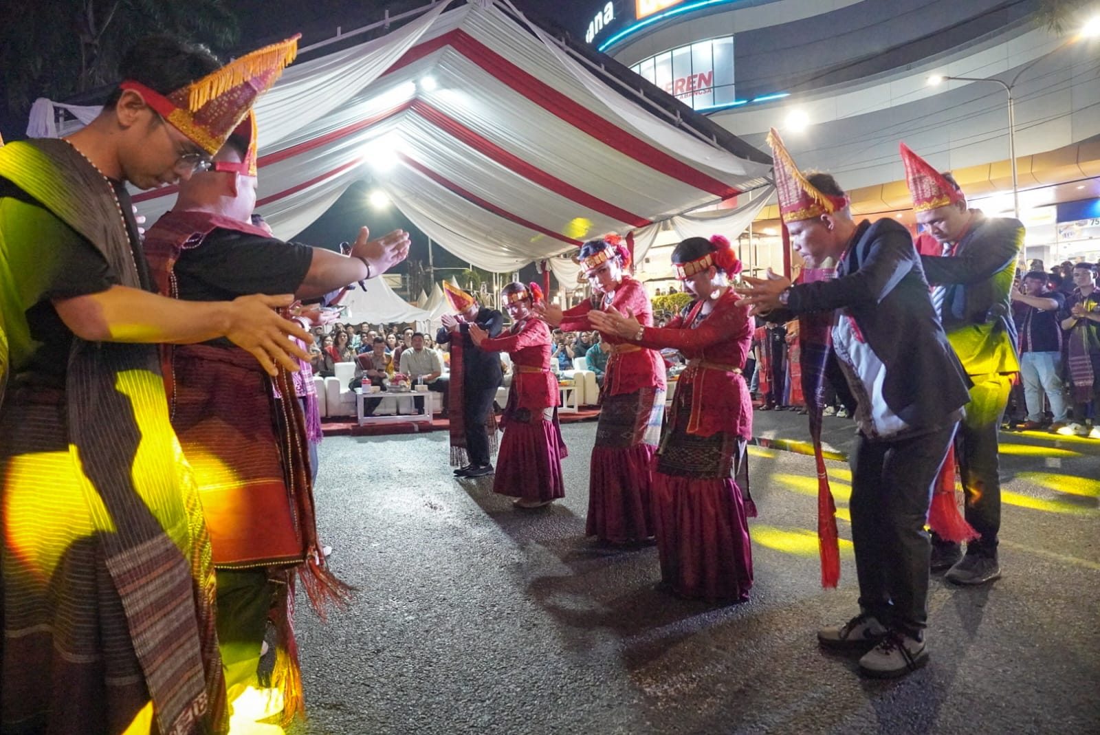 Wali Kota Medan Apresiasi Pesta Gondang Naposo HUT Bhayangkara