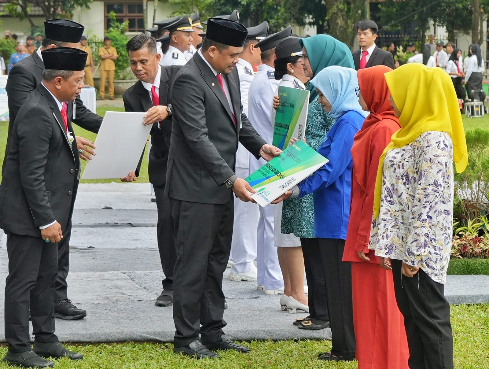 Hari Pertama Penerapan Parkir Berlangganan, 1.093 Stiker Habis Terjual