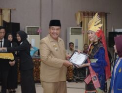 Wabup Asahan Hadiri Wisuda STMIK Royal