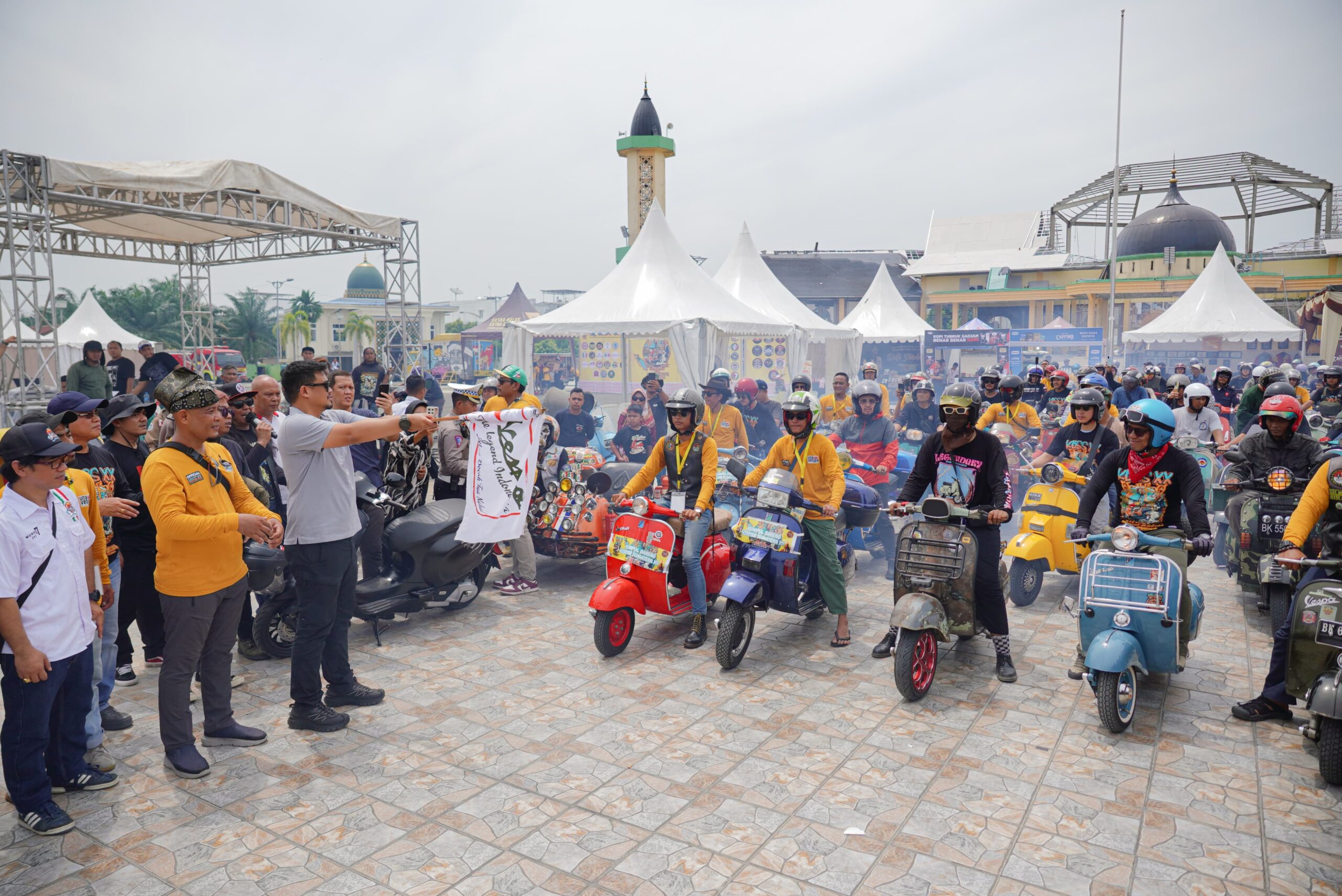 Bobby Nasution Ingin Rasa Solidaritas dan Kekeluargaan Anak-Anak Vesva Harus Tertanam di Masyarakat