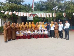 Upacara Bendera di SD Negeri No. 105421 Mangga Dua, Kepala Desa : Seorang Siswa Punya Sersikap Jujur