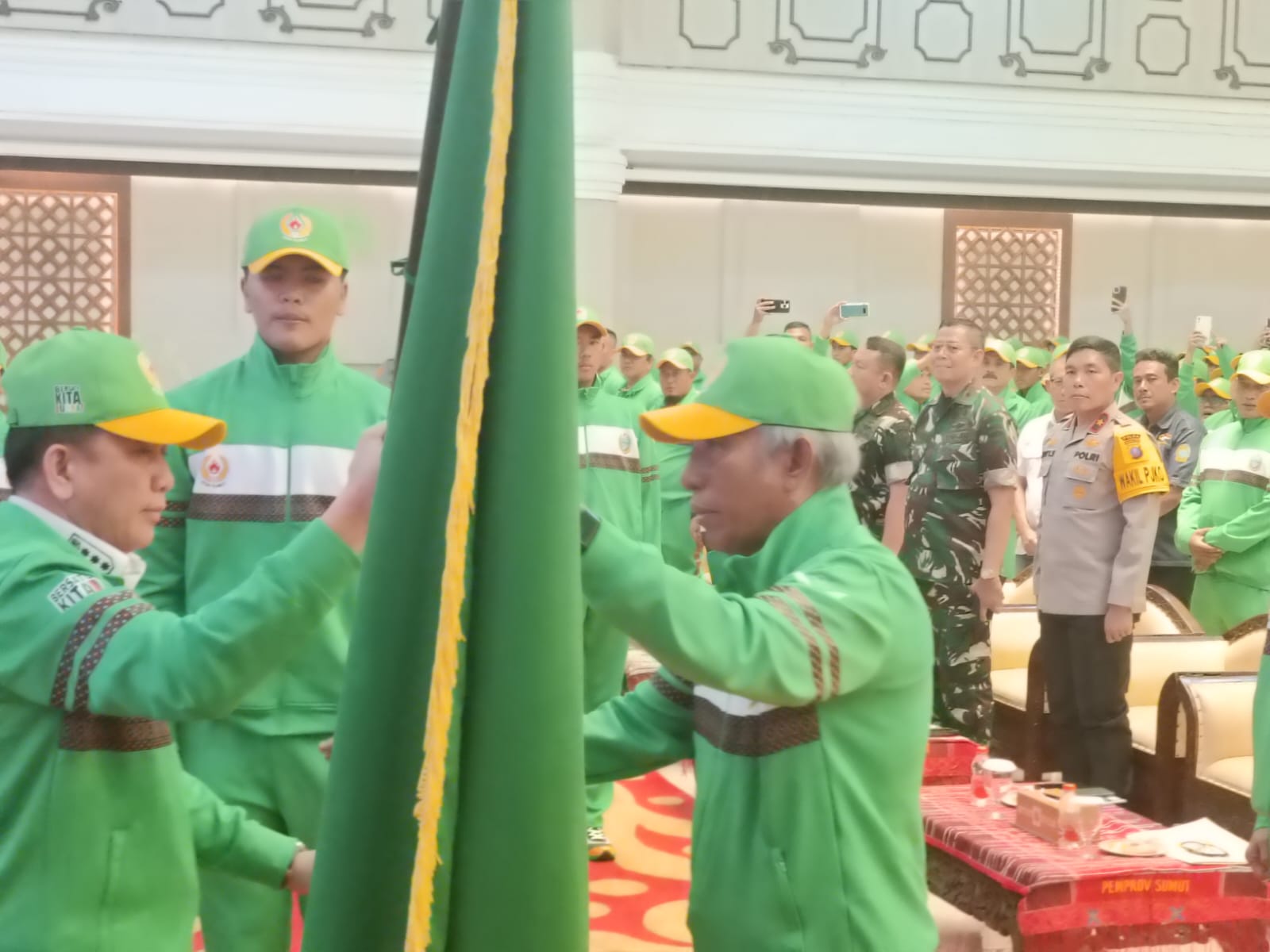 Agus Fatoni Lepas Atlet Sumut Berlaga di PON XXI/2024