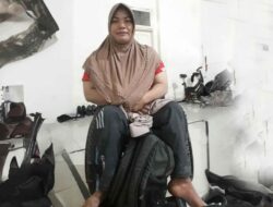 Hj Nurtani Siap Tampil Maksimal di Peparnas XVII Solo 2024 Walau Pakai Kursi Roda