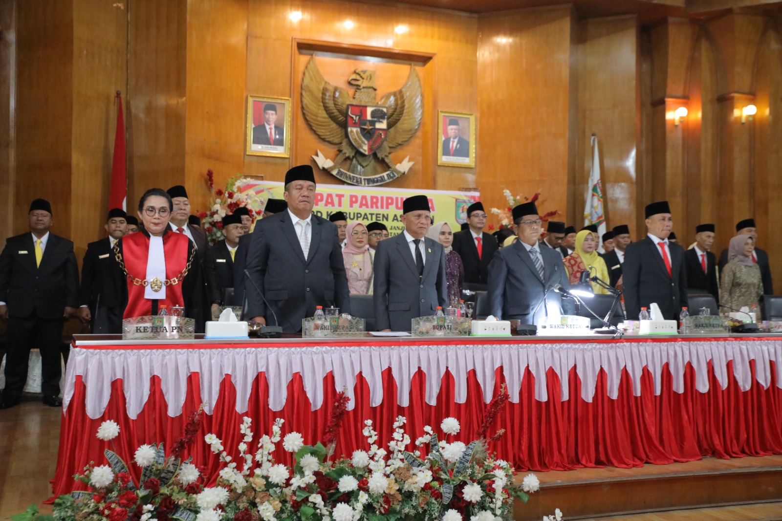 Bupati Asahan Hadiri Pengucapan Sumpah Janji Anggota DPRD Asahan Periode 2024 - 2029