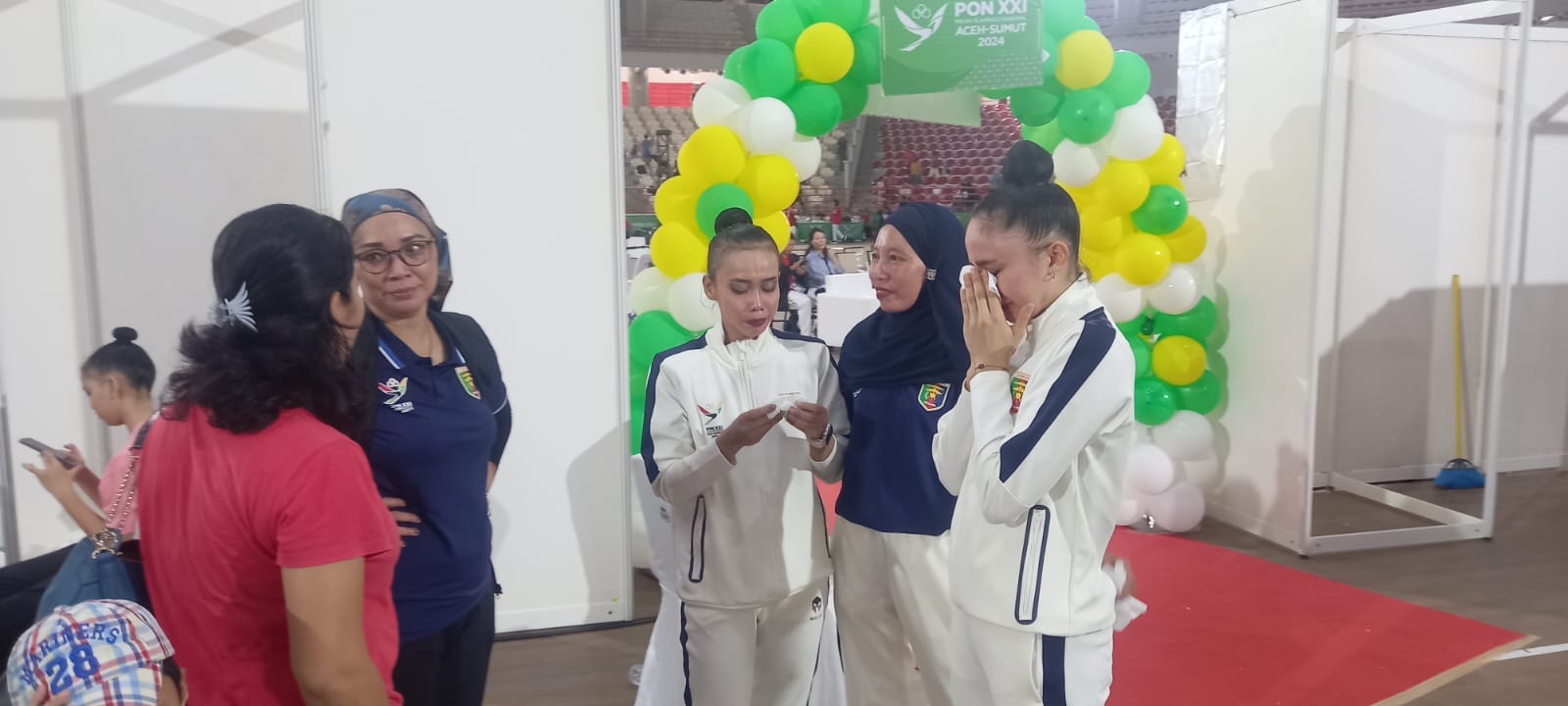 Tangis Haru Warnai Dominasi Lampung di Nomor Senam Ritmik
