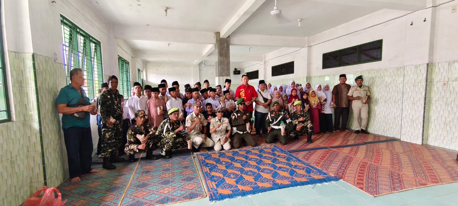 Jadi Ketua DPRD Medan Sementara, Wong Chun Sen Ajak Anak Panti Asuhan Al-Wasliyah Makan Siang Bersama