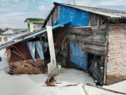 Dua Hari Berturut-turut, Gelombang Pasang Porak-porandakan Ratusan Rumah di Bagan Kuala
