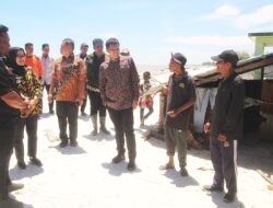 Wabup Sergai Tinjau Korban Banjir Rob di Desa Bagan Kuala