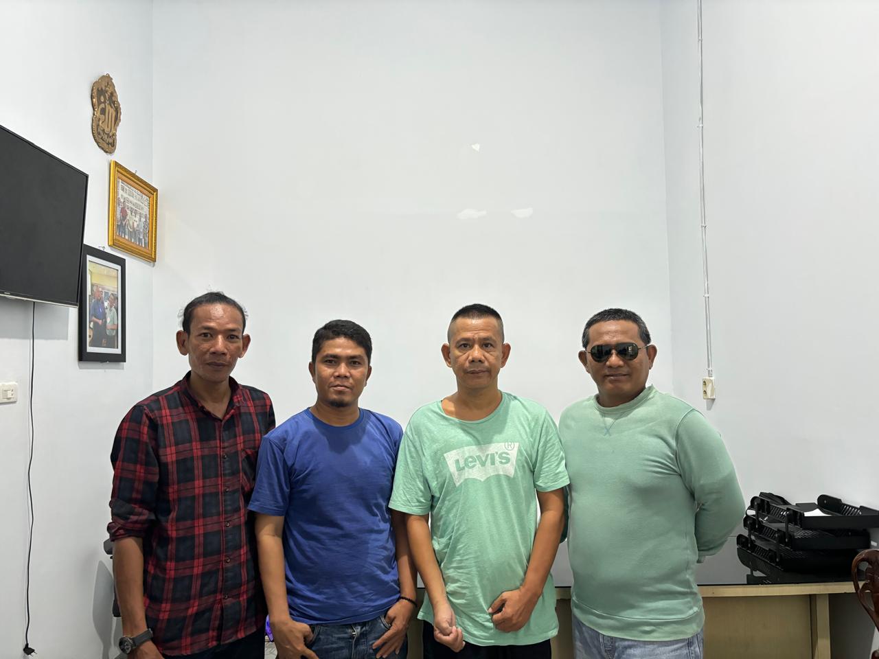 Ketua Pewarta Tetap Laksanakan Jumat Barokah Berbagi Sembako pada Pengurus dan Anggota