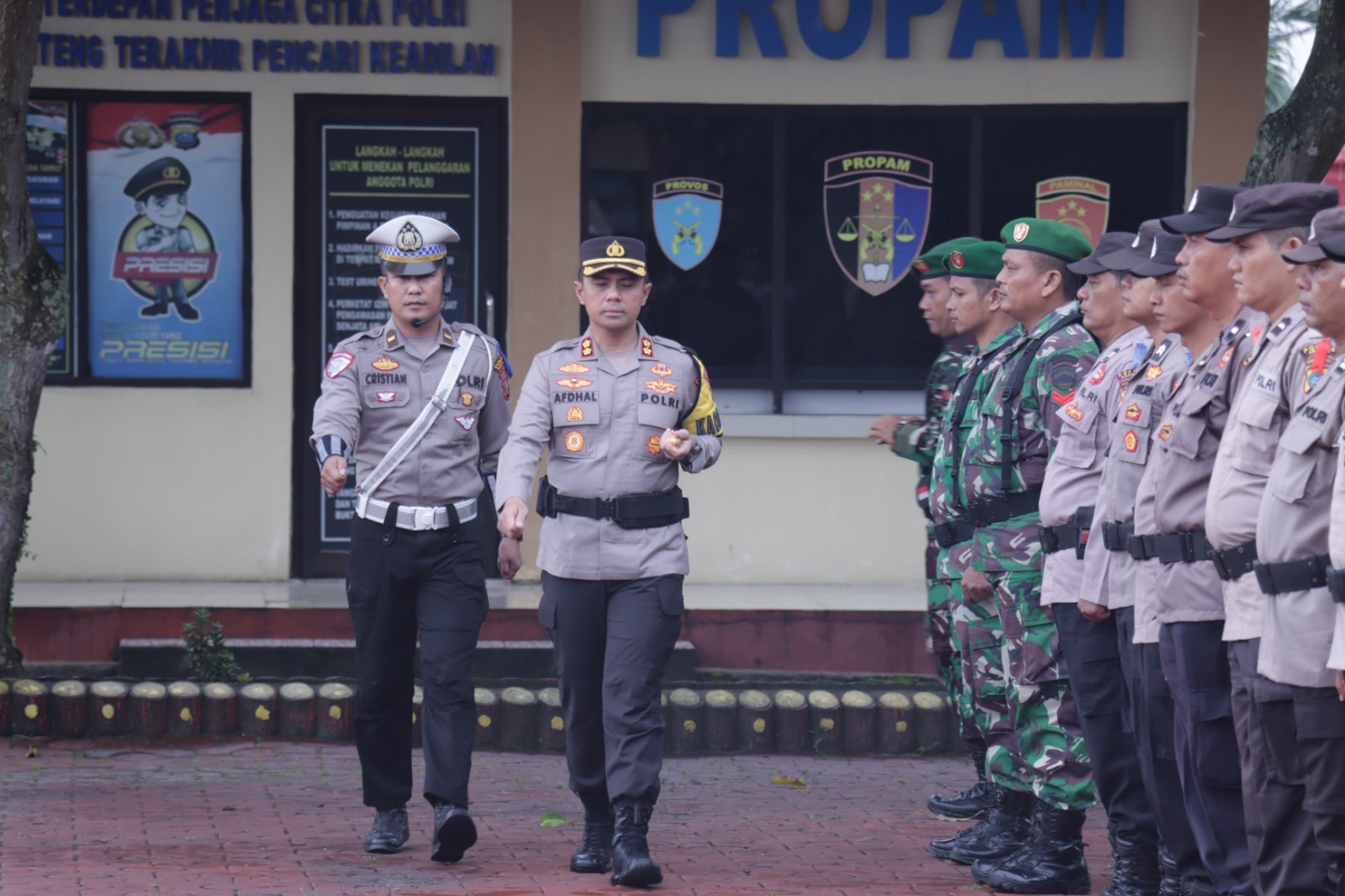 Dandim 0208 Asahan Dan Polres Asahan Gelar Pasukan Pengamanan Kunjungan Kerja Bapak Presiden Ir. H. Joko Widodo di Asahan