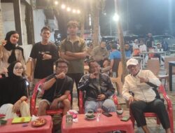 Kesederhanaan Darma Wijaya Saat Nobar di Garage Cafe Tuai Pujian