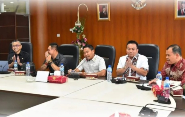 Wong Chun Sen Dorong Pokja Percepatan Penyusunan Tatib DPRD Medan 2024-2029