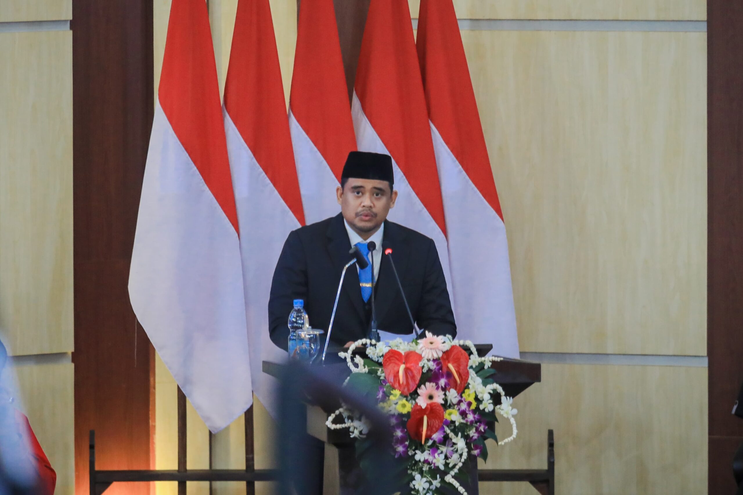 Hadiri Pengangkatan Pimpinan DPRD Medan, Bobby Nasution Minta Kolaborasi Harus Solid antara Eksekutif dan Legislatif