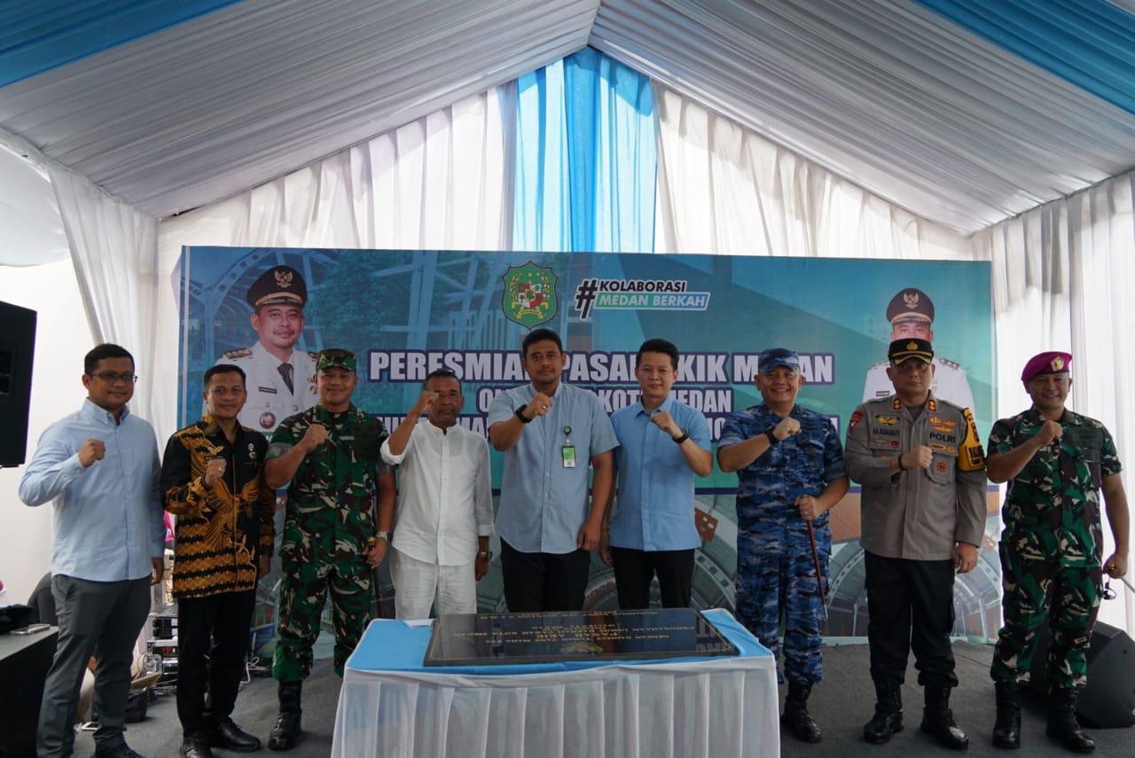 Pasar Akik di Jalan AR Hakim Resmi Beroperasi