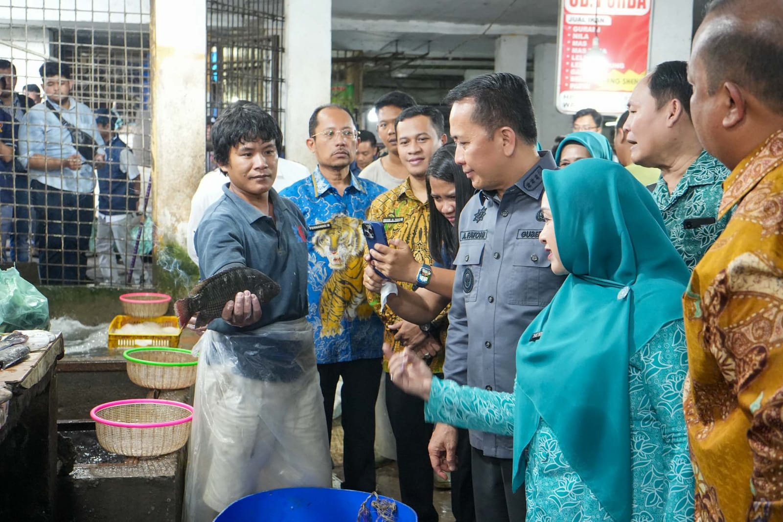 Harga Bahan Pokok di Pasar Petisah Stabil