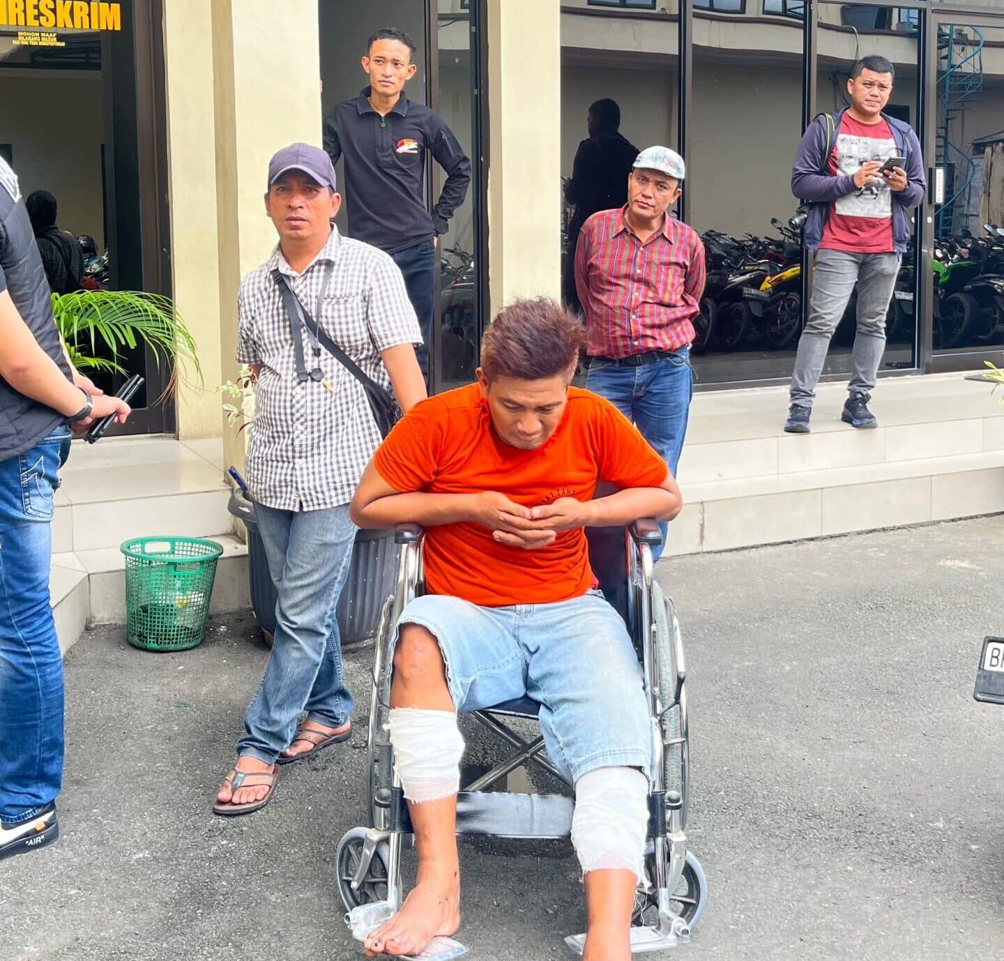 Polsek Medan Sunggal Tembak Residivis Kejahatan Jalanan