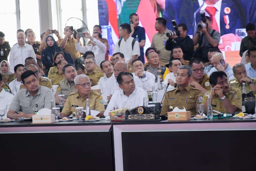 Bupati Sergai Bahas Strategi Swasembada Pangan Bersama Menteri Zulkifli Hasan